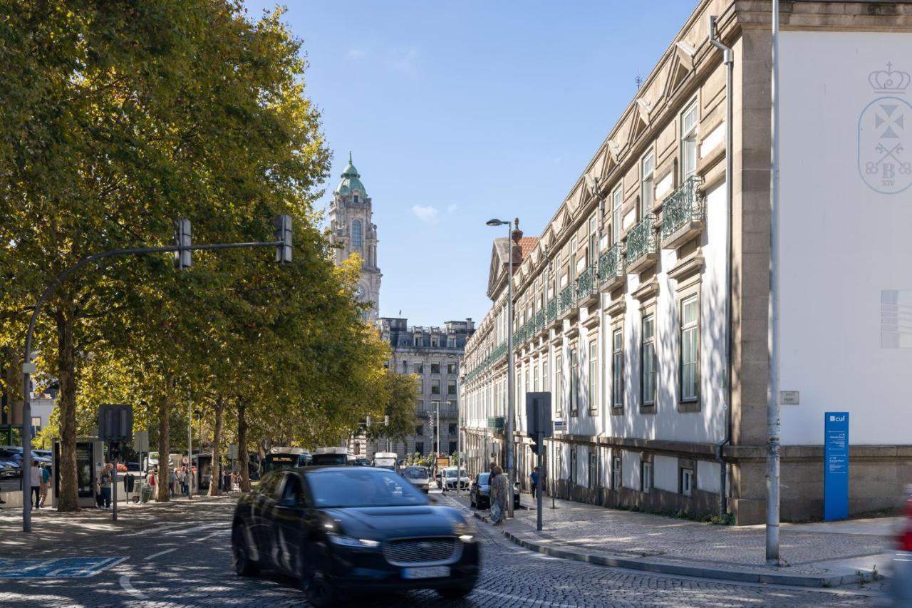 Apartmán Downtown 2 Minutes By Walk To Center And Metro-Direct To Airpot T4 Porto Exteriér fotografie
